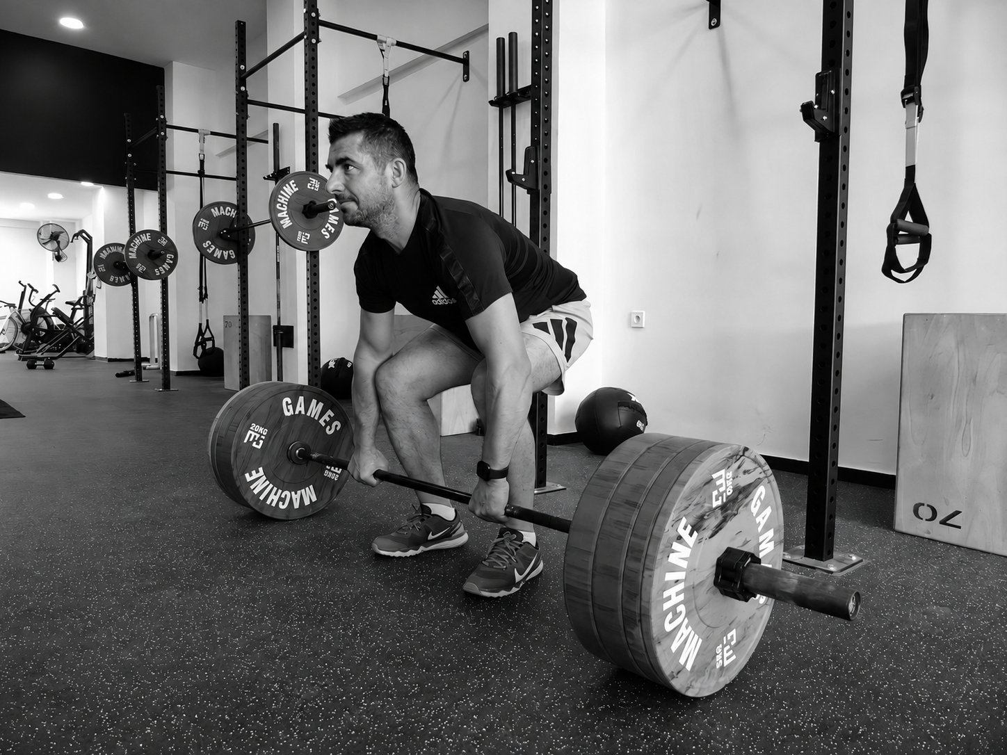 Elevate Fitness Patras — conditioning area
